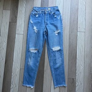Vintage Levi’s 501 Women’s Made in USA high waisted distressed jeans size 11